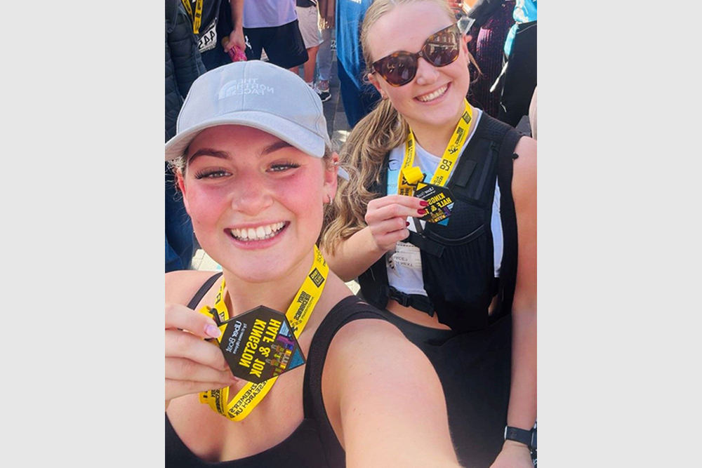 Bethany-and-Evie-Complete-the-Kingston10K